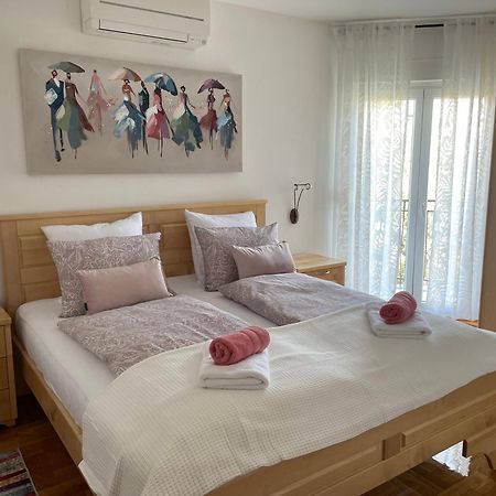 פורץ Appartement Sunny Maj מראה חיצוני תמונה