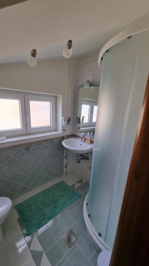 פורץ Appartement Sunny Maj מראה חיצוני תמונה